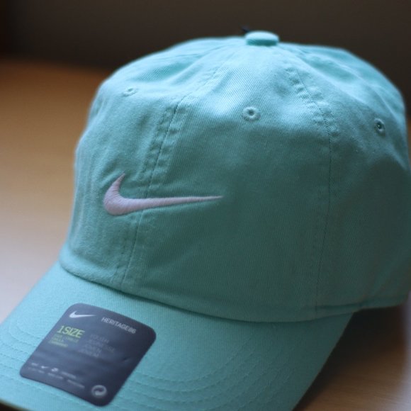 Nike Heritage86 Dad Slouch Cap Tiffany 